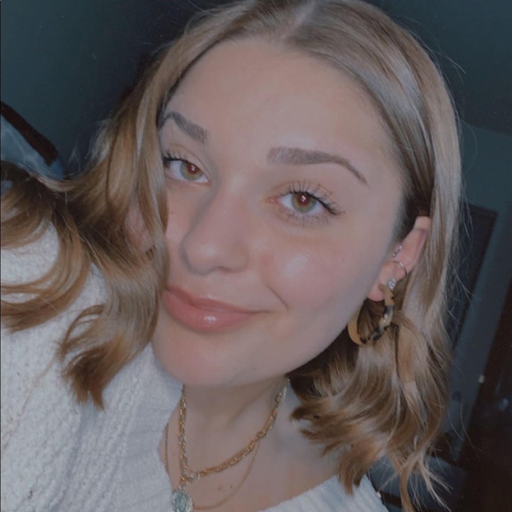 Meet your Posher, Kristina